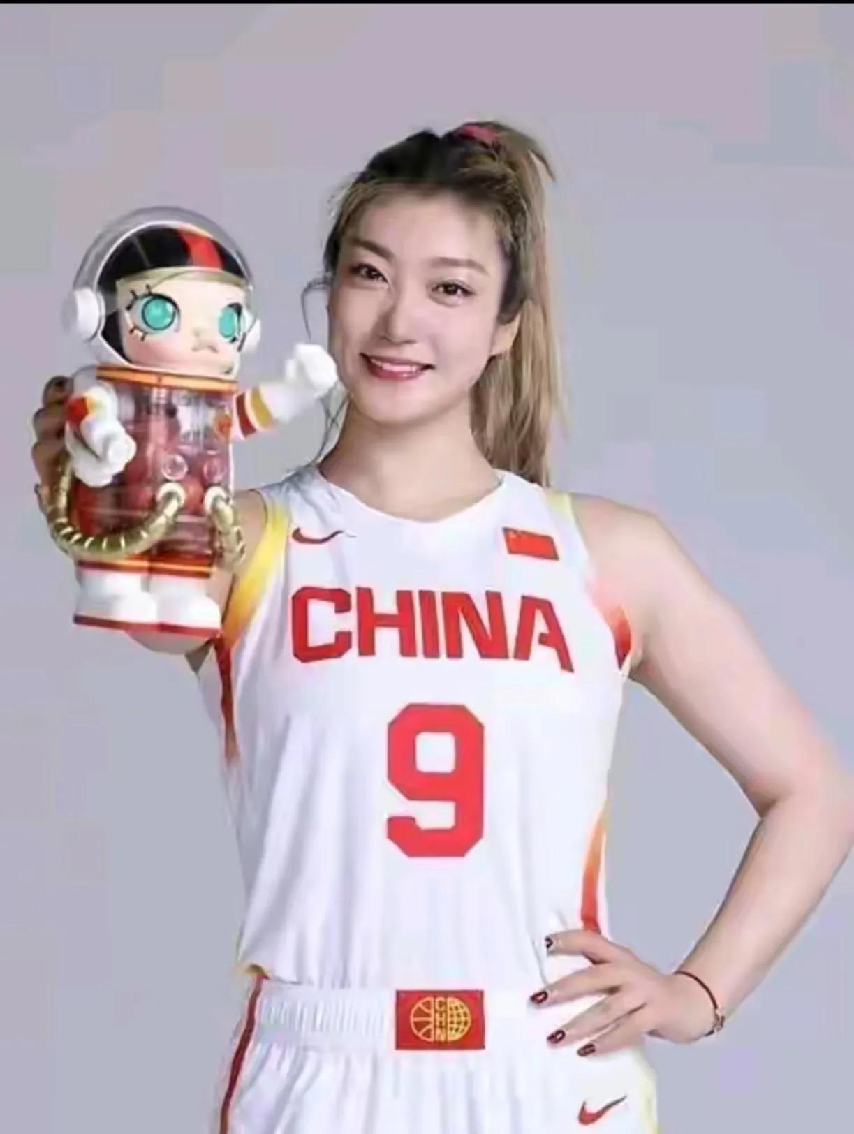 30岁的李梦接下来只要能稳稳当当的在打球，其他的真无所谓了！不是因为她有了足够的