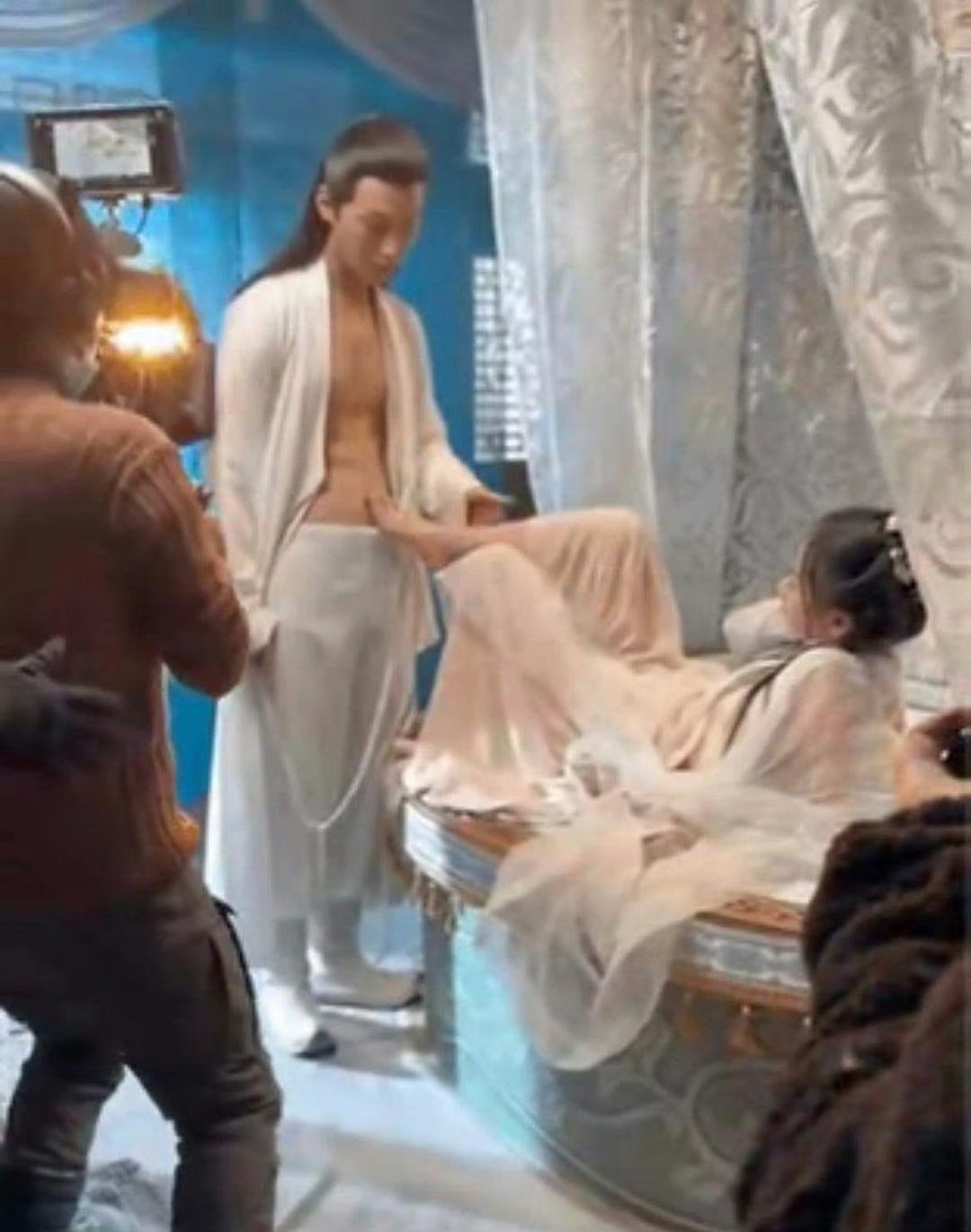 演员的信念感真强