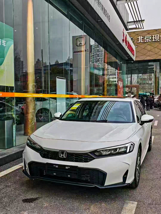 新款思域来了就问你心动不心动全系标配carplay智导4.0tpc口充电