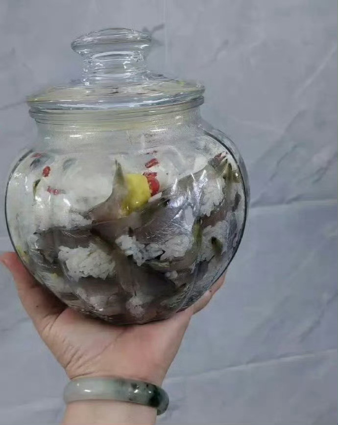 广东女子吃不下海南婆婆做的饭，网友看到实物后：不想吃就别吃