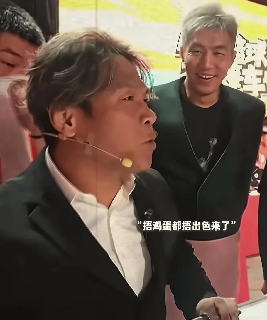 宋小宝给大韩和郭艾伦当教练是什么体验？大东北又整活了，NBA追梦格林来到沈阳，