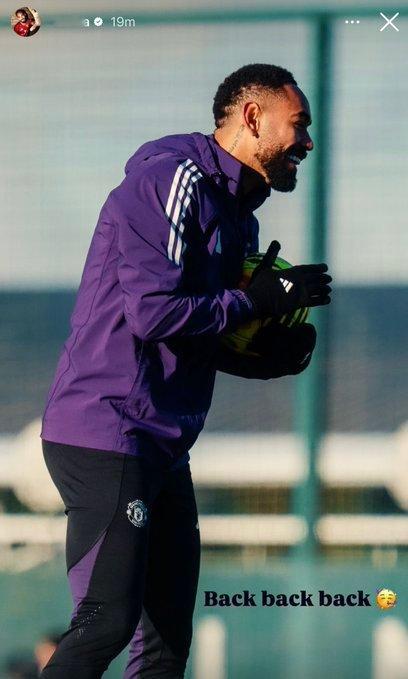 库尼亚ins回来了回来了罗马诺：库尼亚伤愈复出，已恢复训练，可以代表曼联出战。