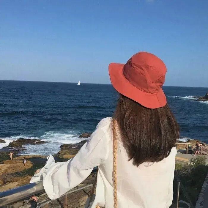 我问妈：我现在相亲认识一个优质男，对我还不错，年收入80万左右，但他想要AA制，