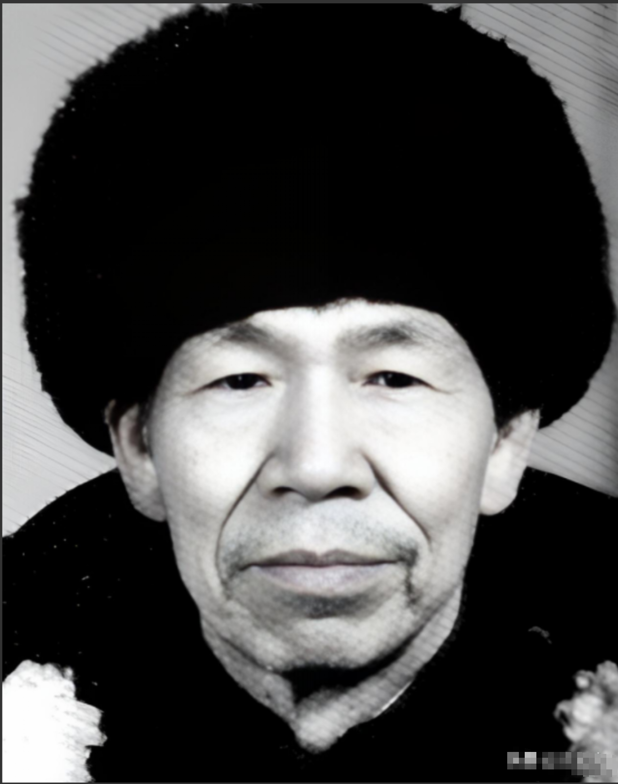 2009年，四川一位104岁老人离世，他的子女在为其收拾遗物的时候，发现了震惊的