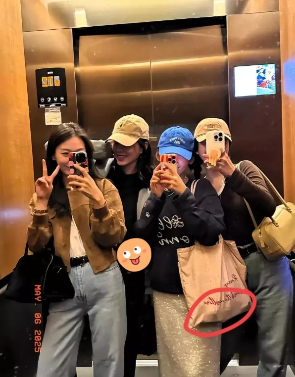 一件令人难忘的事发生了湖北恩施四名游客外出旅游，没提前订房，临时打电话给宣恩