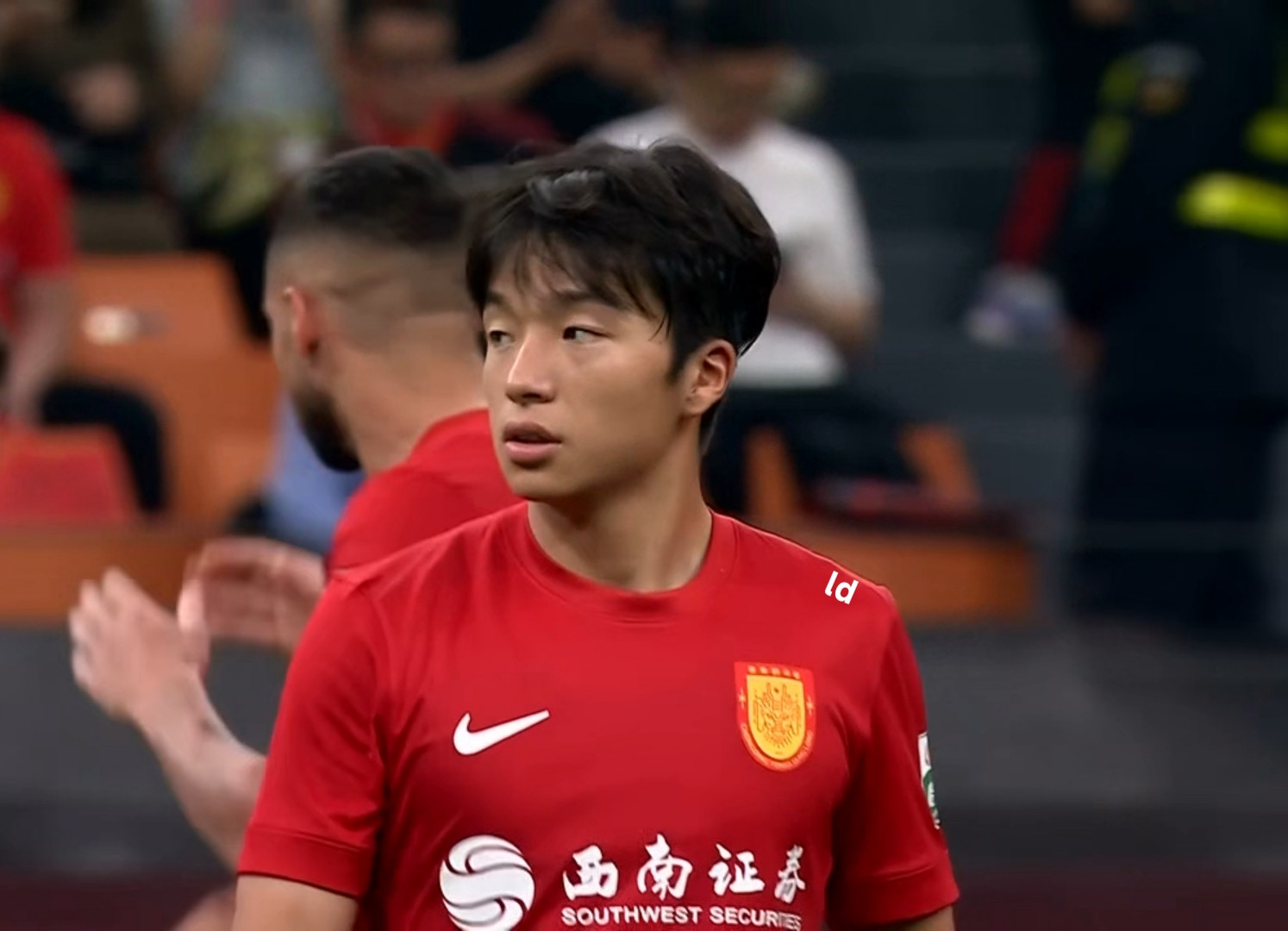 真心羡慕重庆铜梁龙！本轮中超，重庆铜梁龙主场1:1战平青岛西海岸，虽然没能获