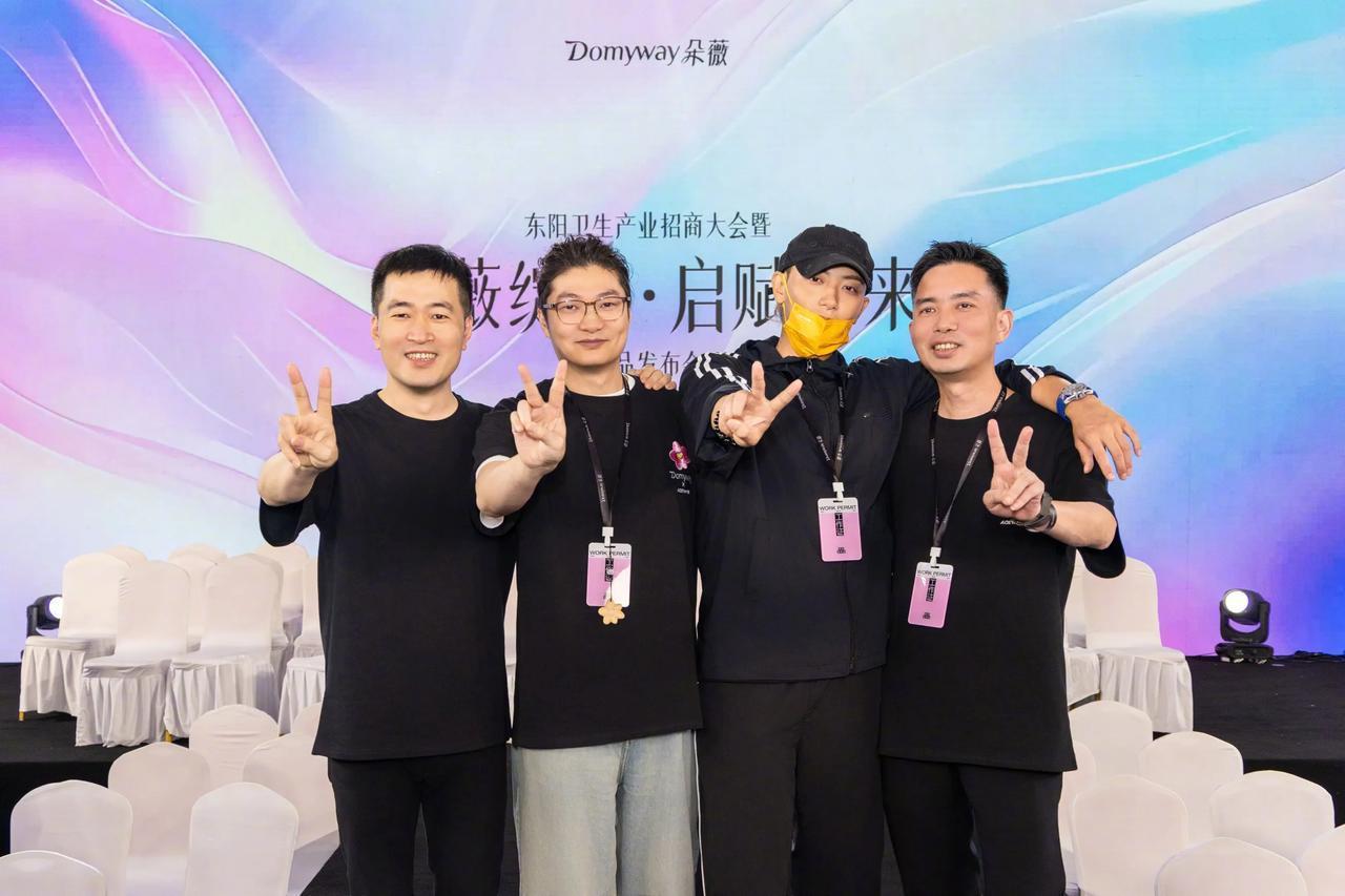 黄子韬谈徐艺洋生理期，真夫妻的糖分超标了黄子韬与徐艺洋这对娱乐圈真夫妻，近日