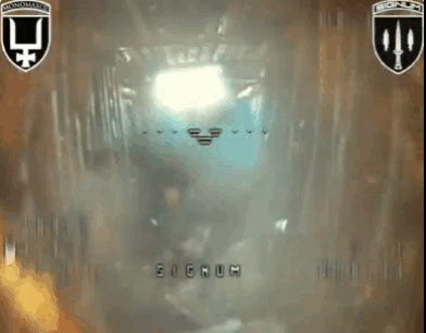 1架乌军无人机悄悄溜进俄军掩体，里面的士兵猝不及防，快贴脸时才想起反击，结果被一