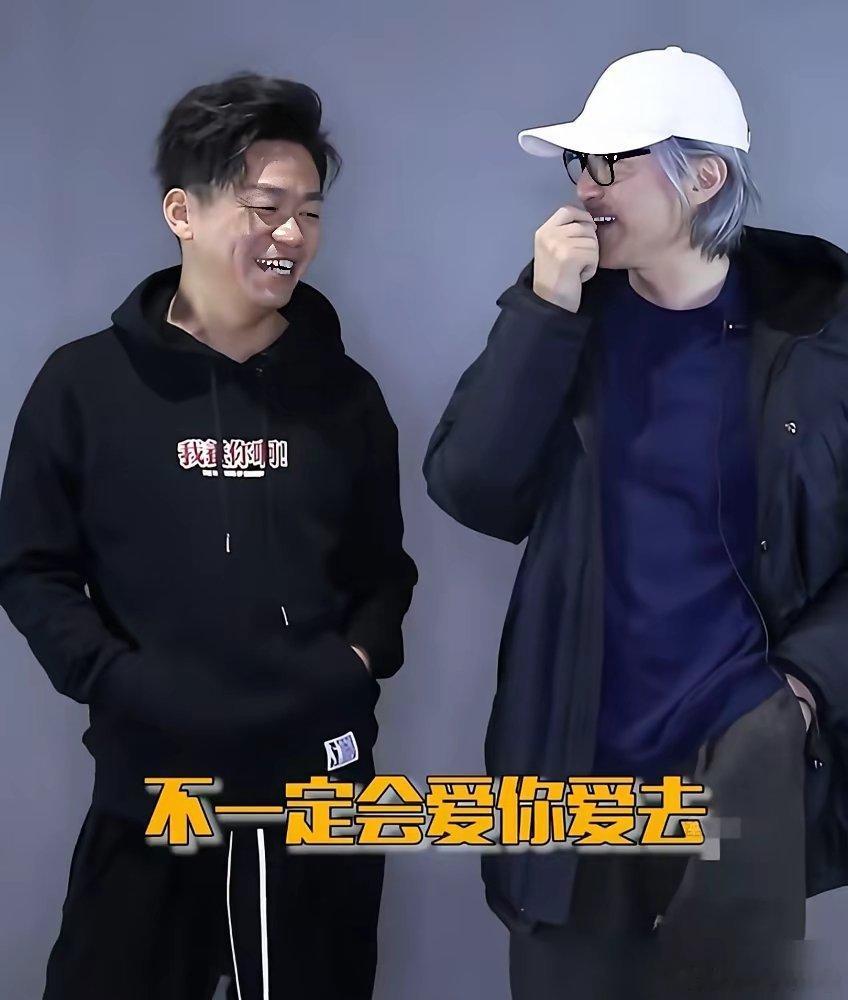 王宝强给周星驰拍戏，一分钱片酬都没拿，这才是娱乐圈真正的狠角色。当年拍《新喜剧之