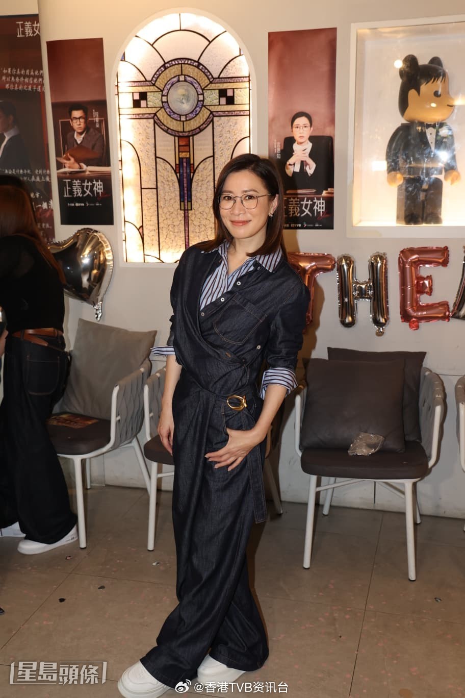 星岛：佘诗曼自揭曾想成为律师《正义女神》被剧透影响收视：控制不到马贯东不争大