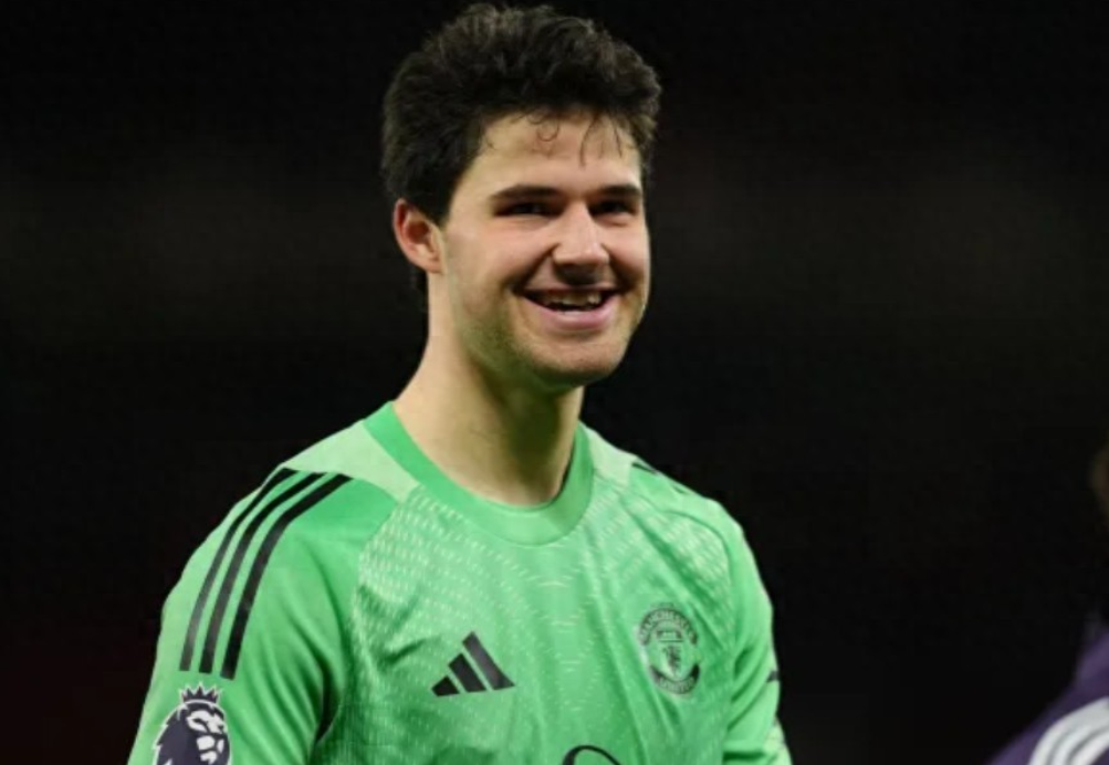 勒内-穆伦斯汀认为，曼联本赛季的新门将森内-拉门斯“还不够好”，不足以担任曼联的