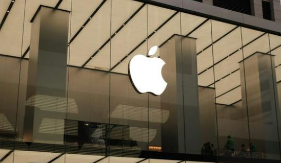 苹果突发大换帅！库克退休，硬件大神接棒，果链集体“瑟瑟发抖”？🔥苹果突然扔出