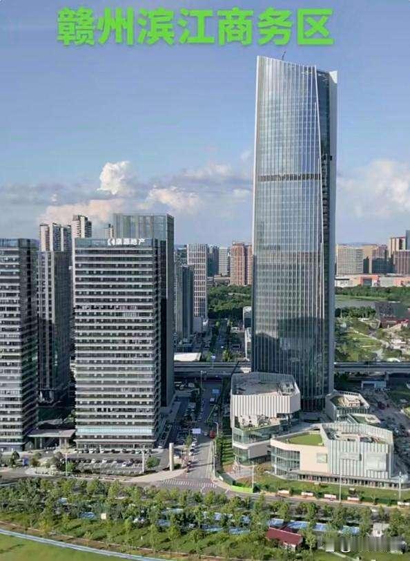 以前芜湖是中部地级市的标杆，现在被江西赣州追上了，赣州如果说是中部城建第二地级市