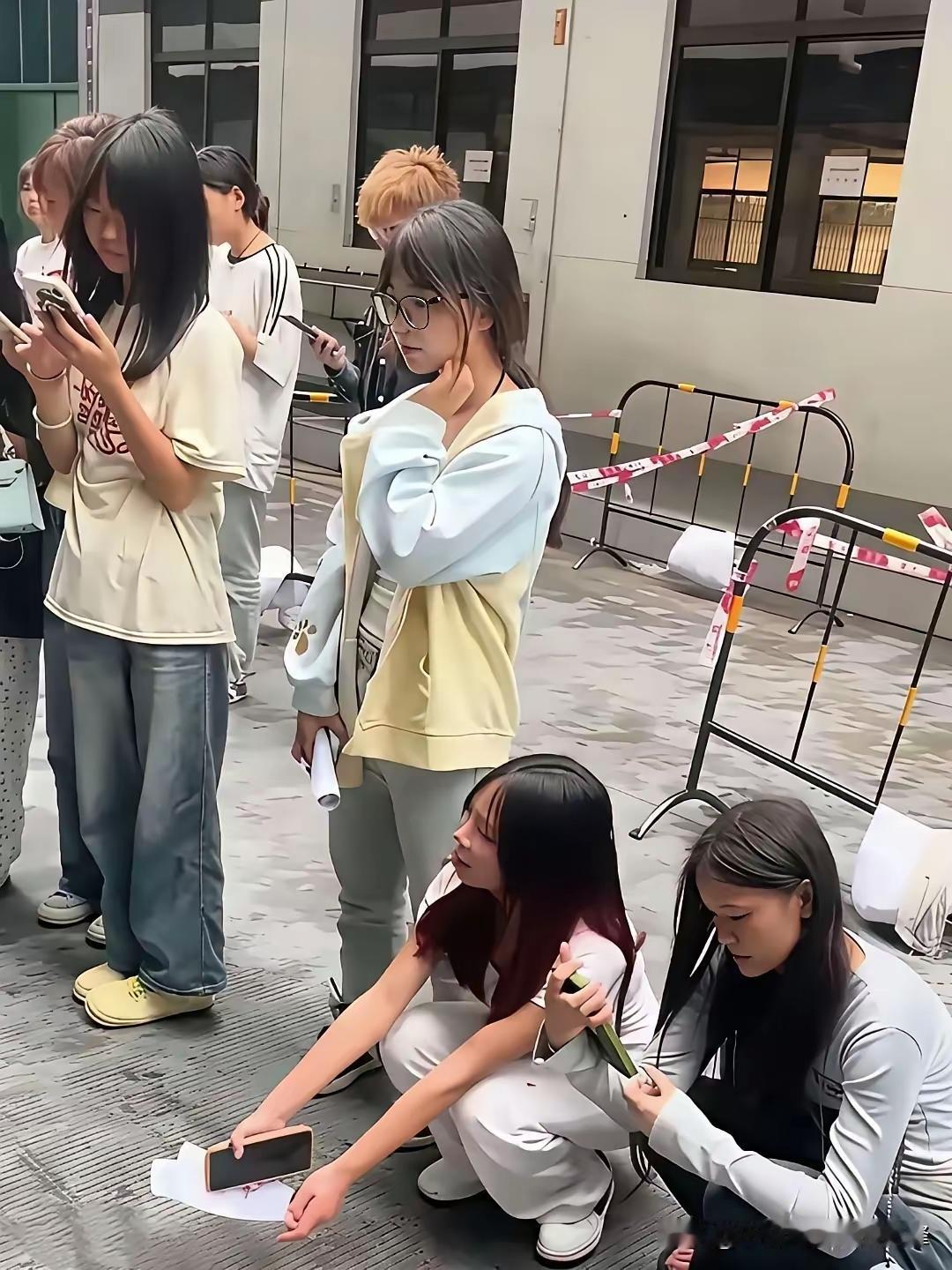 不好好学习或者学不进去的年轻人进厂有错吗？还有好的出路吗？昨天进厂的一批员工，看