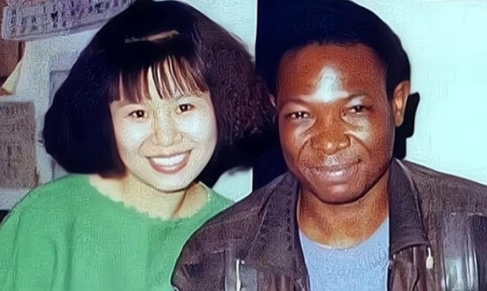 1996年，清华硕士王丽红不顾父母强烈反对，远嫁非洲乌干达，去了之后她才发现乌干