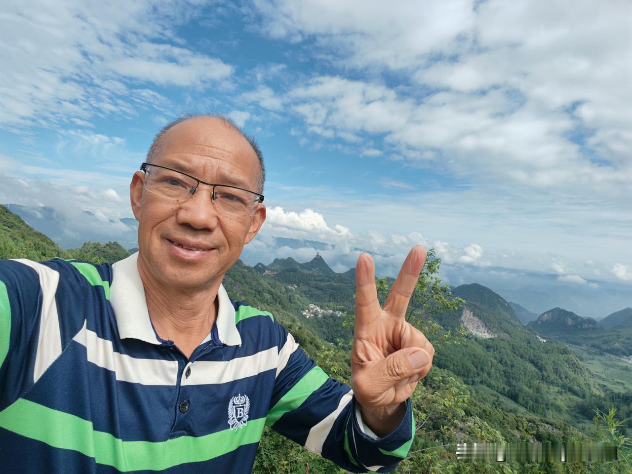 避暑贵州55天总结1、房车行程3319公里，全程国道，没有走高速2、油费19