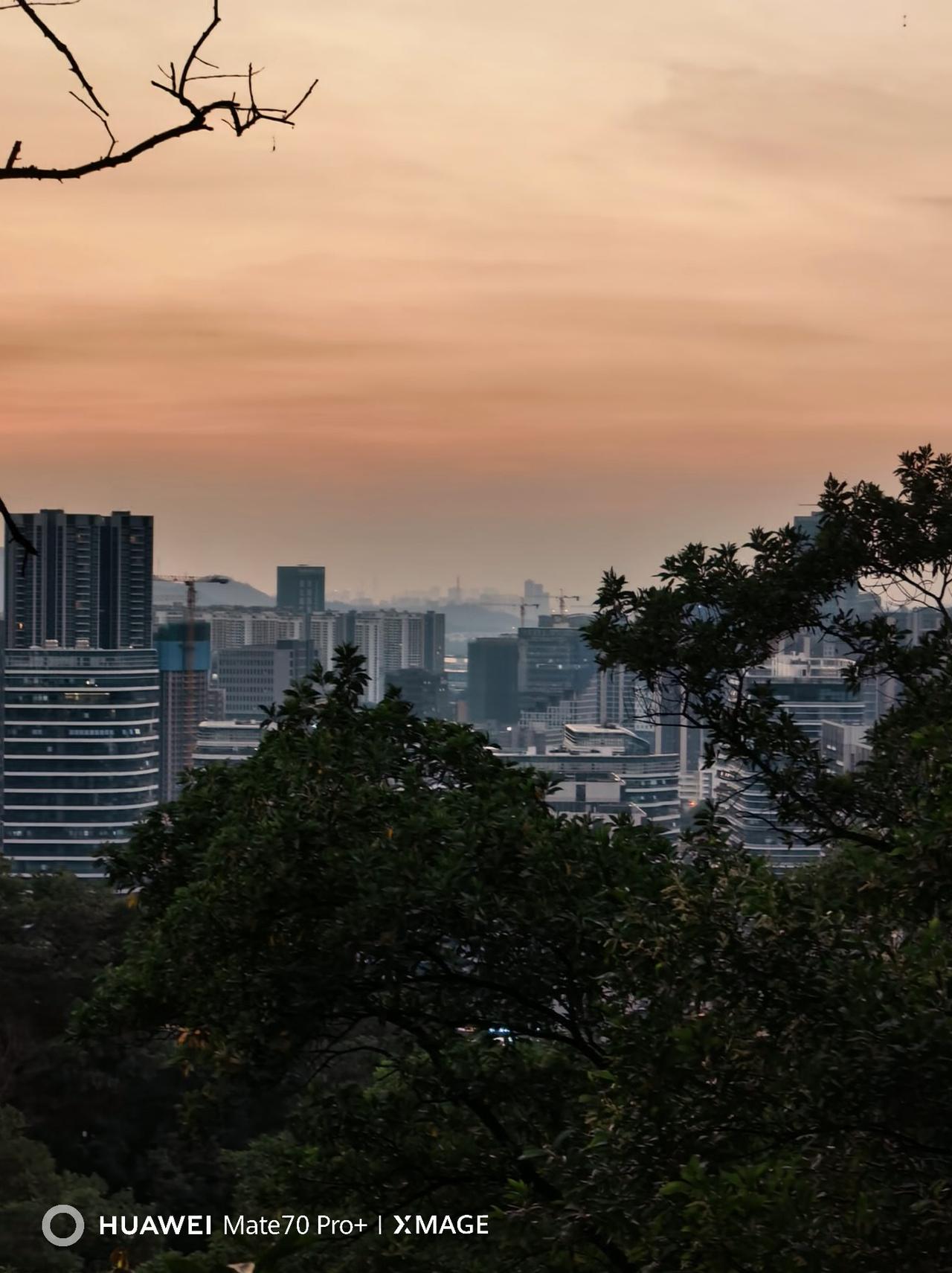 HUAWEImate70pro+升级鸿蒙6后的影像系统，有多强？我们来看照吧，