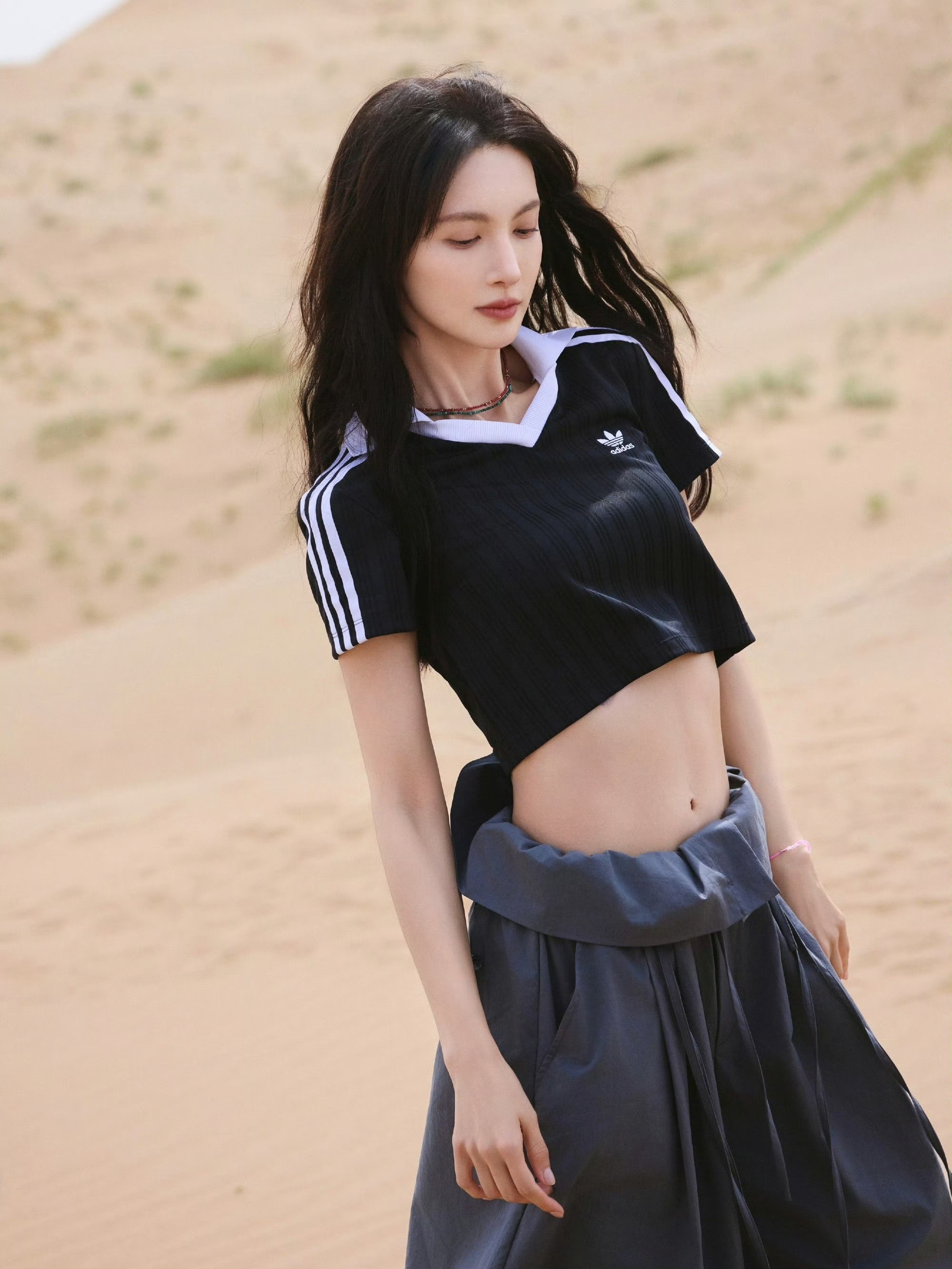 阿迪达斯品牌代言人金晨谁能拒绝金晨的舞蹈！柔美身段里藏着爆棚力量感，每一帧都像在