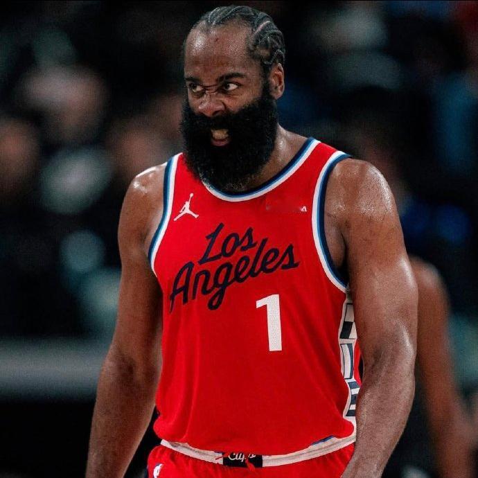 准的陌生！哈登今日超级高效：——投篮13中10，三分4中3，罚球8中8——