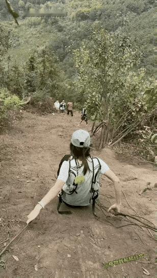 我敢打赌这没半个月都下不了床吧？[捂脸哭]