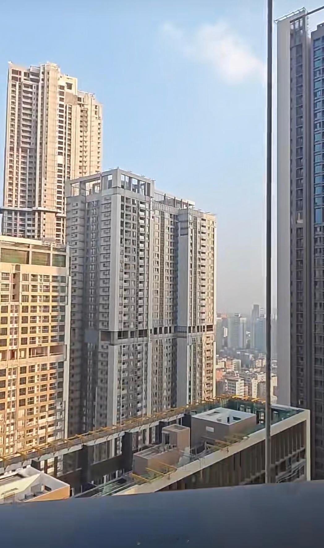 绿景白石洲125平高楼层景观，折后价1300万左右。。。楼景房。深圳