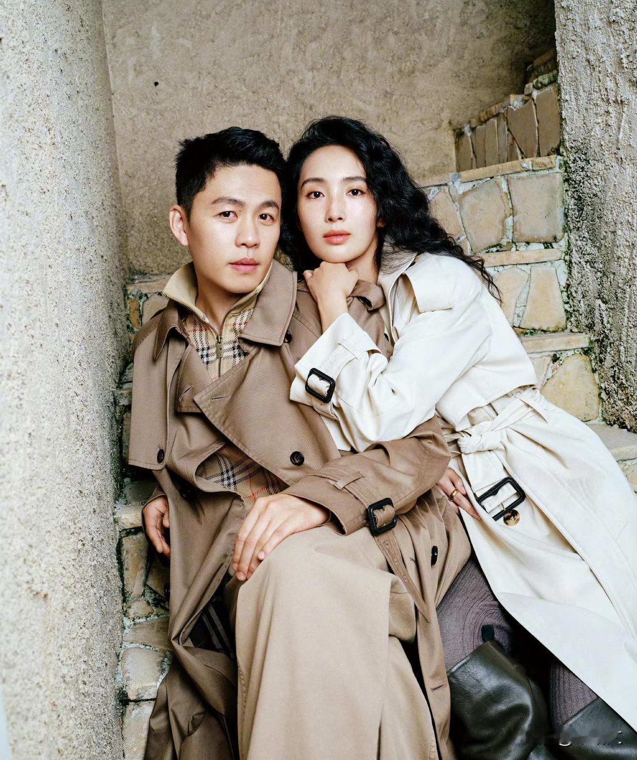 刚登杂志就官宣！《河神》女主嫁导演，三年隐恋藏着国际大奖的甜今儿一睁眼手机