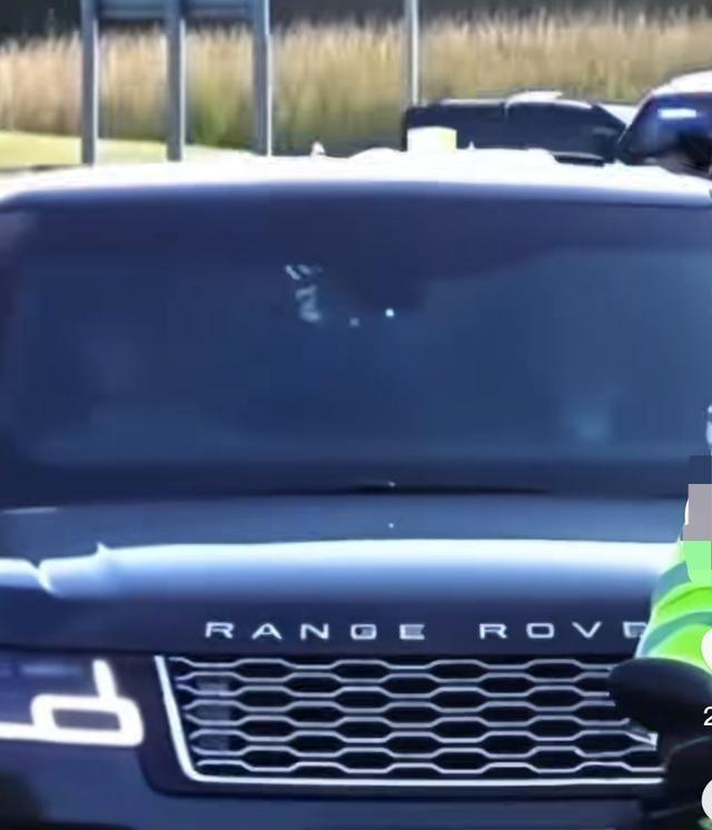 伊朗最高领袖穆杰塔巴已经毁容目前正在恢复！路透社消息，伊朗新任最高领袖穆杰塔巴·