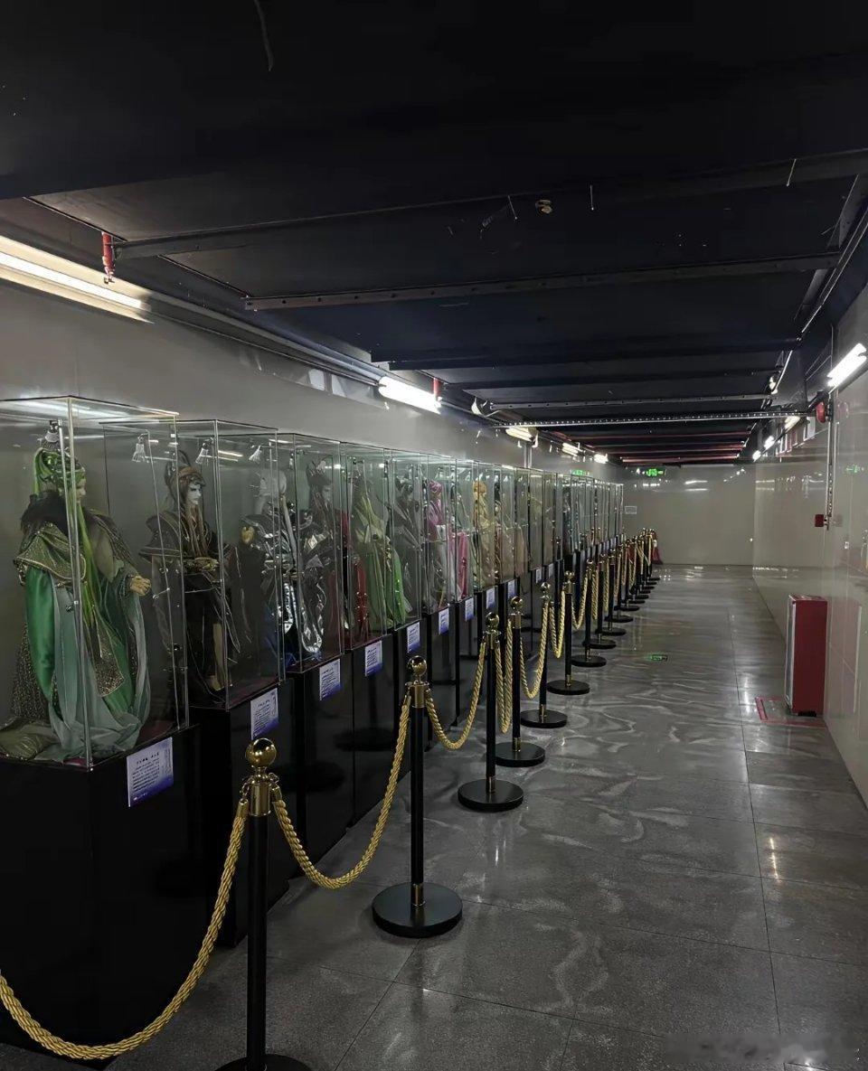 这是深圳哪个地铁站出口？在深圳生活了十几年都没走到过这里！