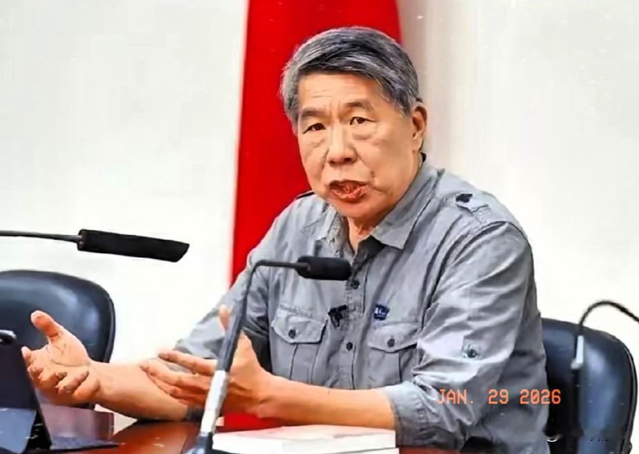 台海教授张亚中今天29号对郑丽文提出了抗议！他说:“作为国民党的主席，她说美