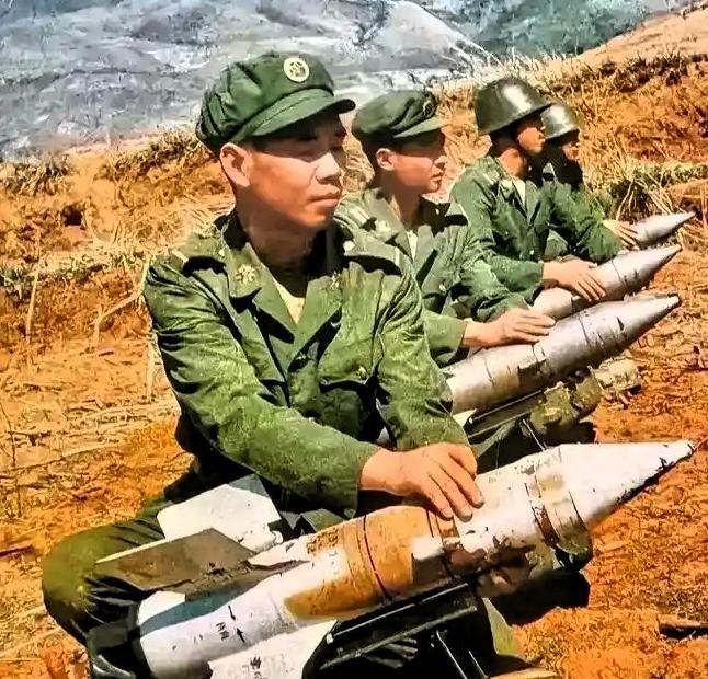 当年为了应对苏军的大量坦克，我军生产了很多红箭73反坦克导弹。原本是应急感冒药，