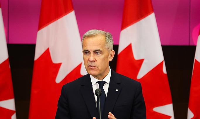 万万没想到！加拿大总理突然宣布，没有美国世界也能运转！加拿大这次生气了，他