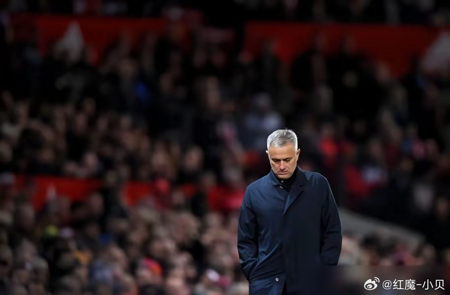 热刺主帅仅干44天便离职，名宿急呼：快请穆里尼奥回归！一场0:3的惨败，让热刺濒