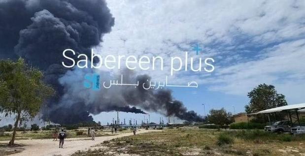 4月8日停火协议生效后，阿联酋空军轰炸了伊朗位于锡里岛和拉万岛的炼油厂，然后伊朗