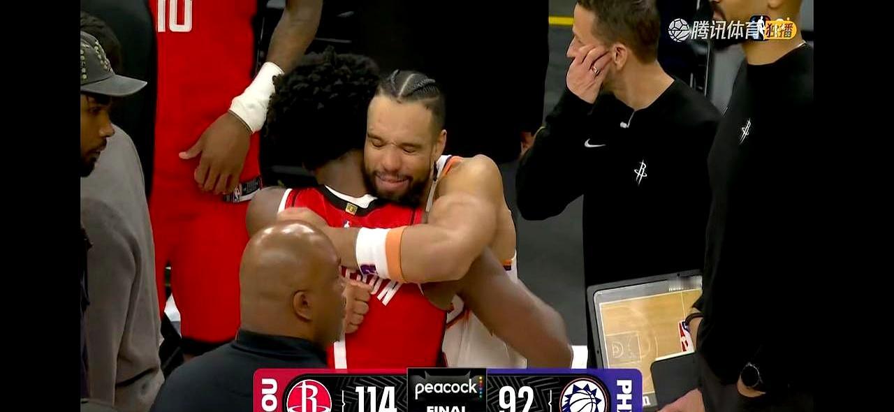 好几场比赛打到决胜时火箭之前进攻总让申京弧顶持球硬拱，现在调整战术，申京