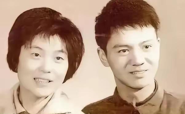 1979年，上海知青戴建国不顾反对娶了一农村女子，谁知娶回家当晚，妻子冲过去一拳