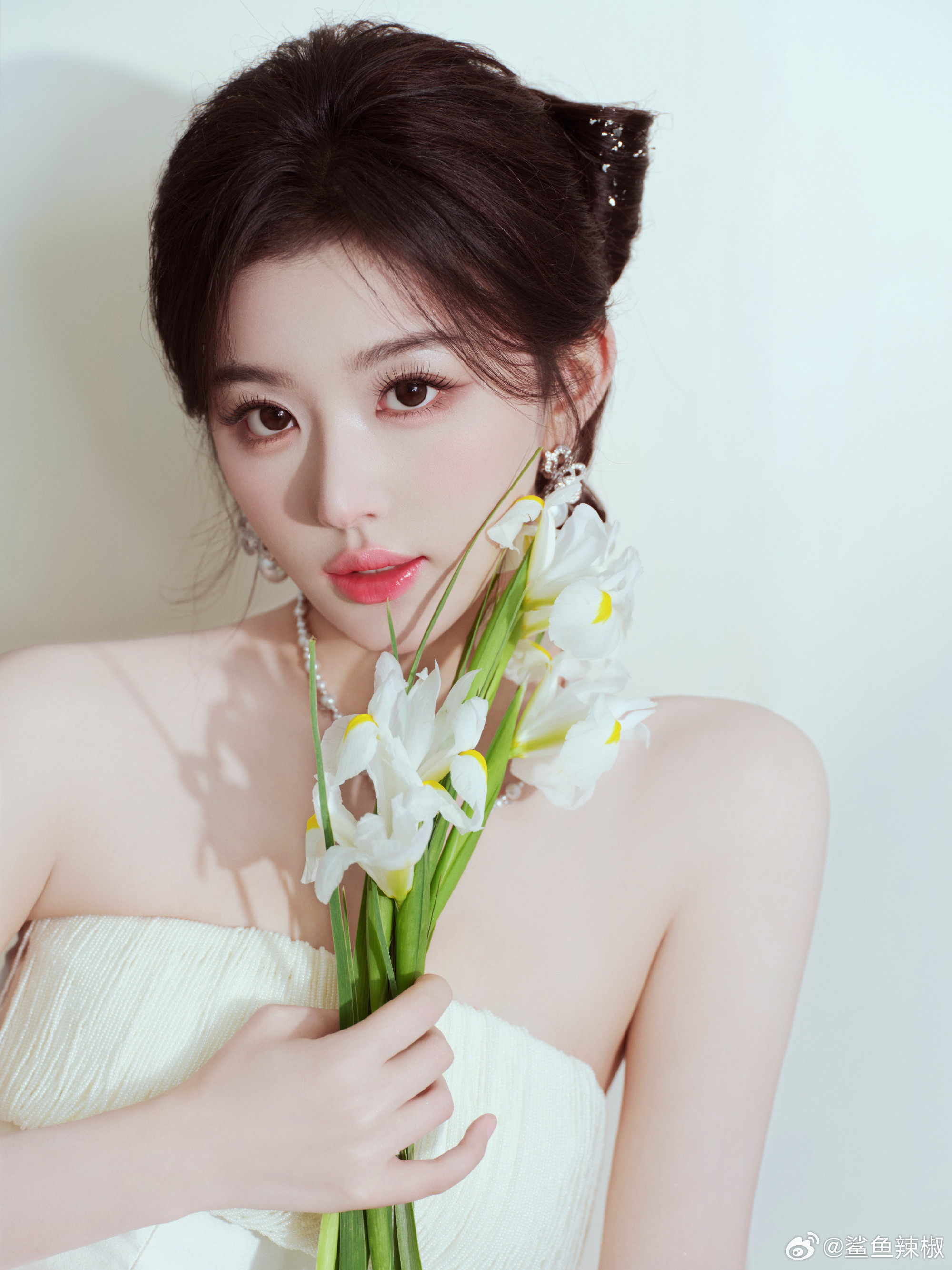 孔雪儿不热嘛孔雪儿草莓牛奶妆🍓