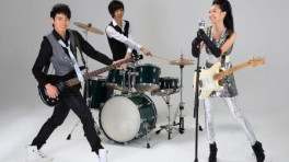 韩国电影《年轻的嫂子》如花似玉的嫂子让男人