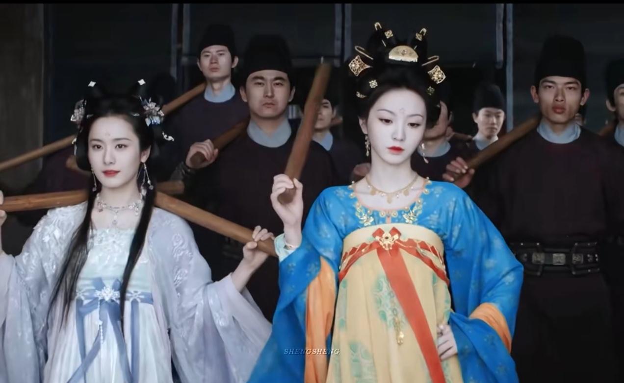 武祯和梅小郎君有个共性就是心理年龄比实际年龄要大许多，一个因为化了妖身见了精怪十