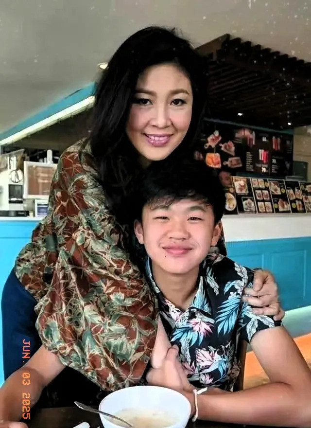 英拉儿子22岁读博又帅又孝顺天呐！你敢相信吗？那个曾经站