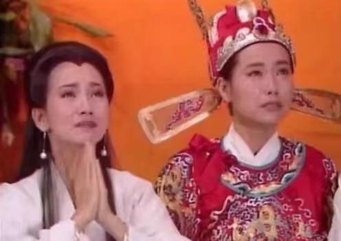 今日话题：为什么许仕林中了状元后可以救母？？？网友甲：许仕林能救母，是因为他