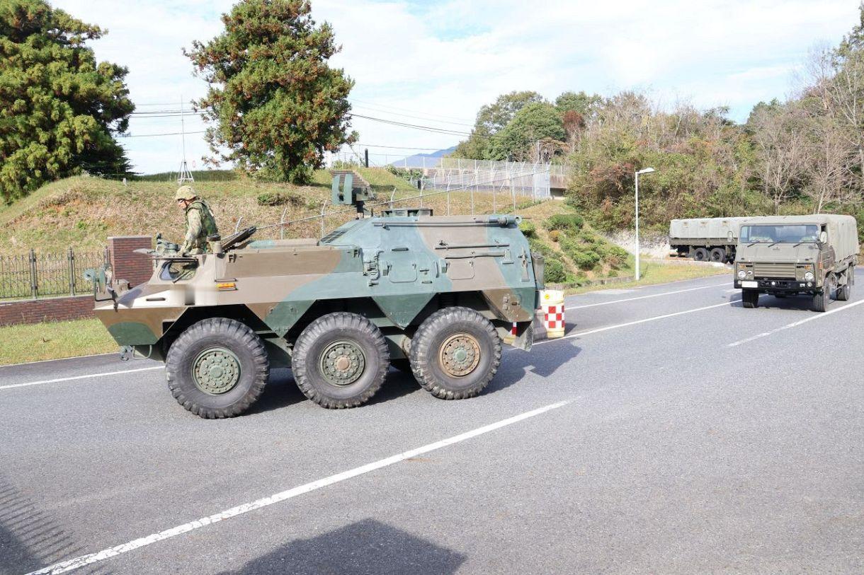 “日本官房长官称无法接受有关“敌国条款”的中方主张”，当地时间11月25日，日本