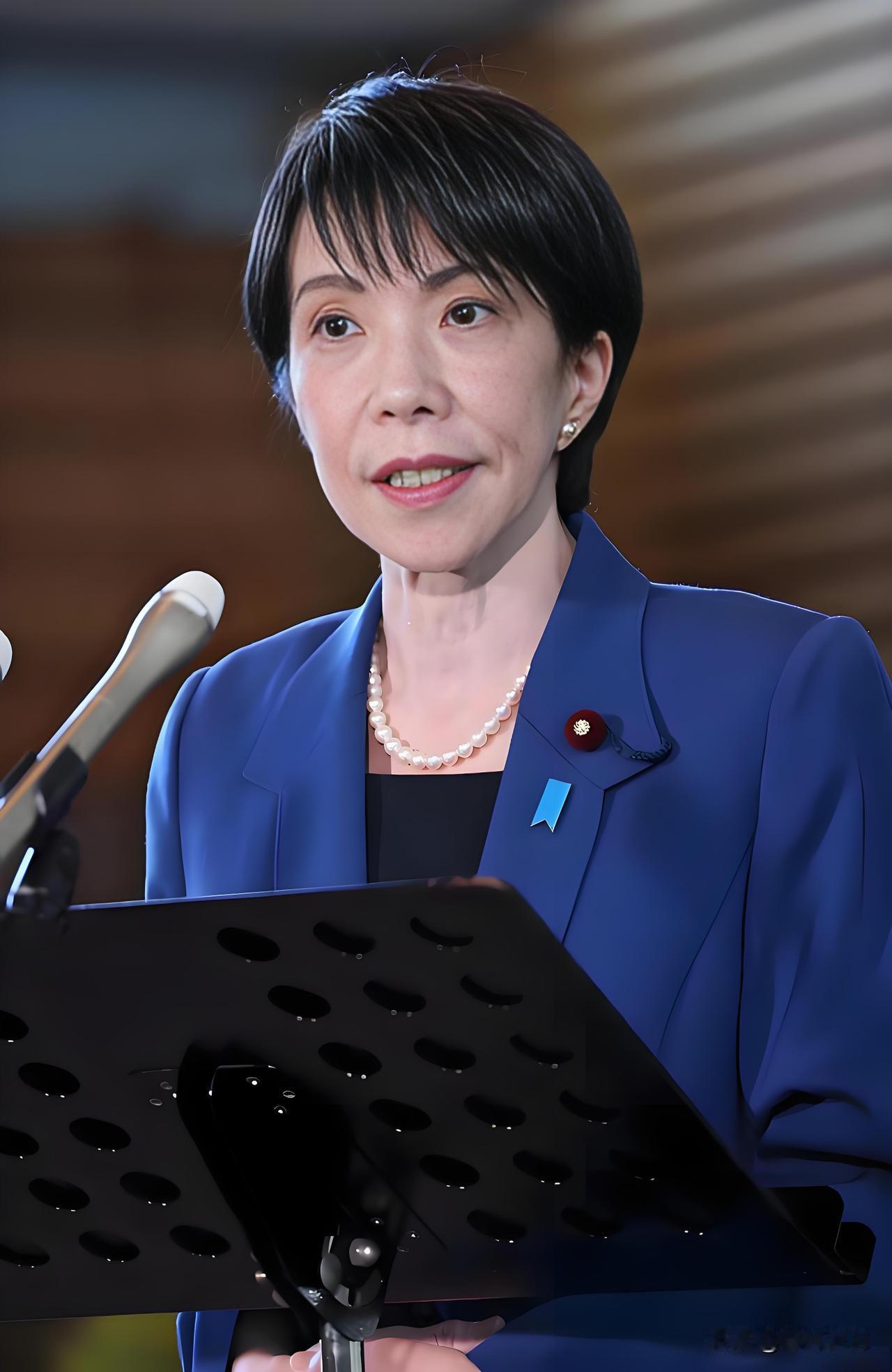 面对中国的反制，高市草苗突然改变策略!面对中国的加码反制，高市终于感到了巨大压