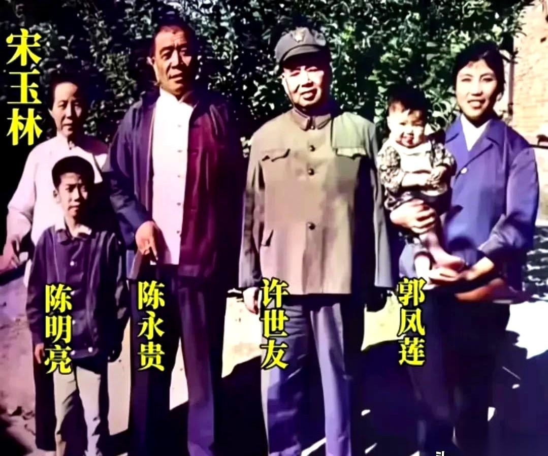 1977年，大寨。一个从尸山血海里爬出来的将军，许世友，来看一个从土里刨食的农