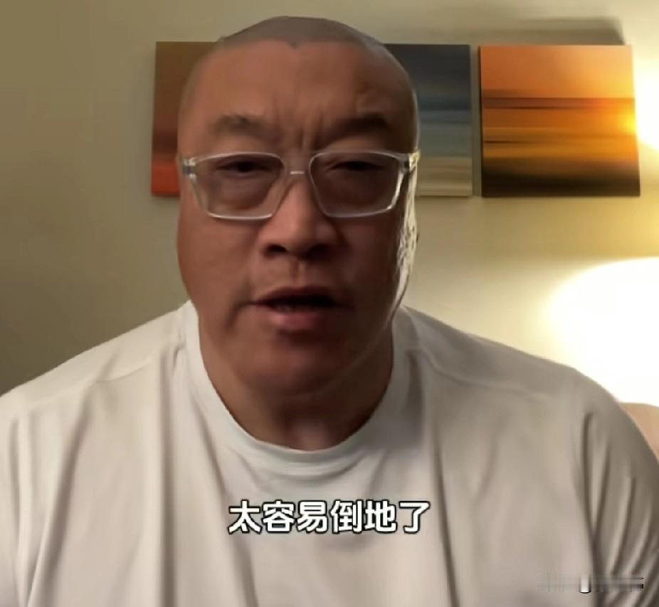 你认同吗？马健谈杨瀚森：“杨瀚森还是太容易倒地了，最大的问题，还是进攻对抗差