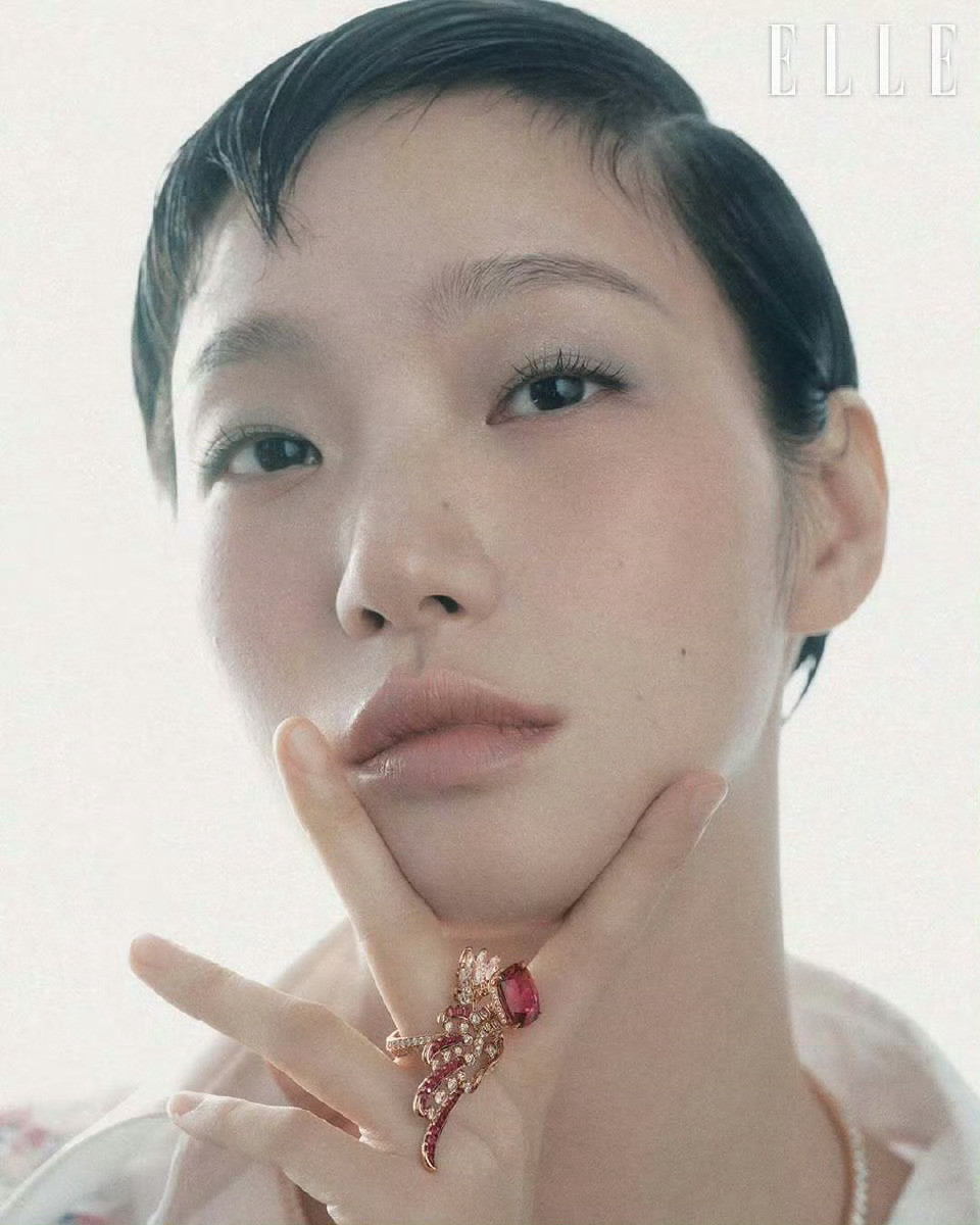 金高银ELLEDEDITION封面大片Chanel高珠​​​