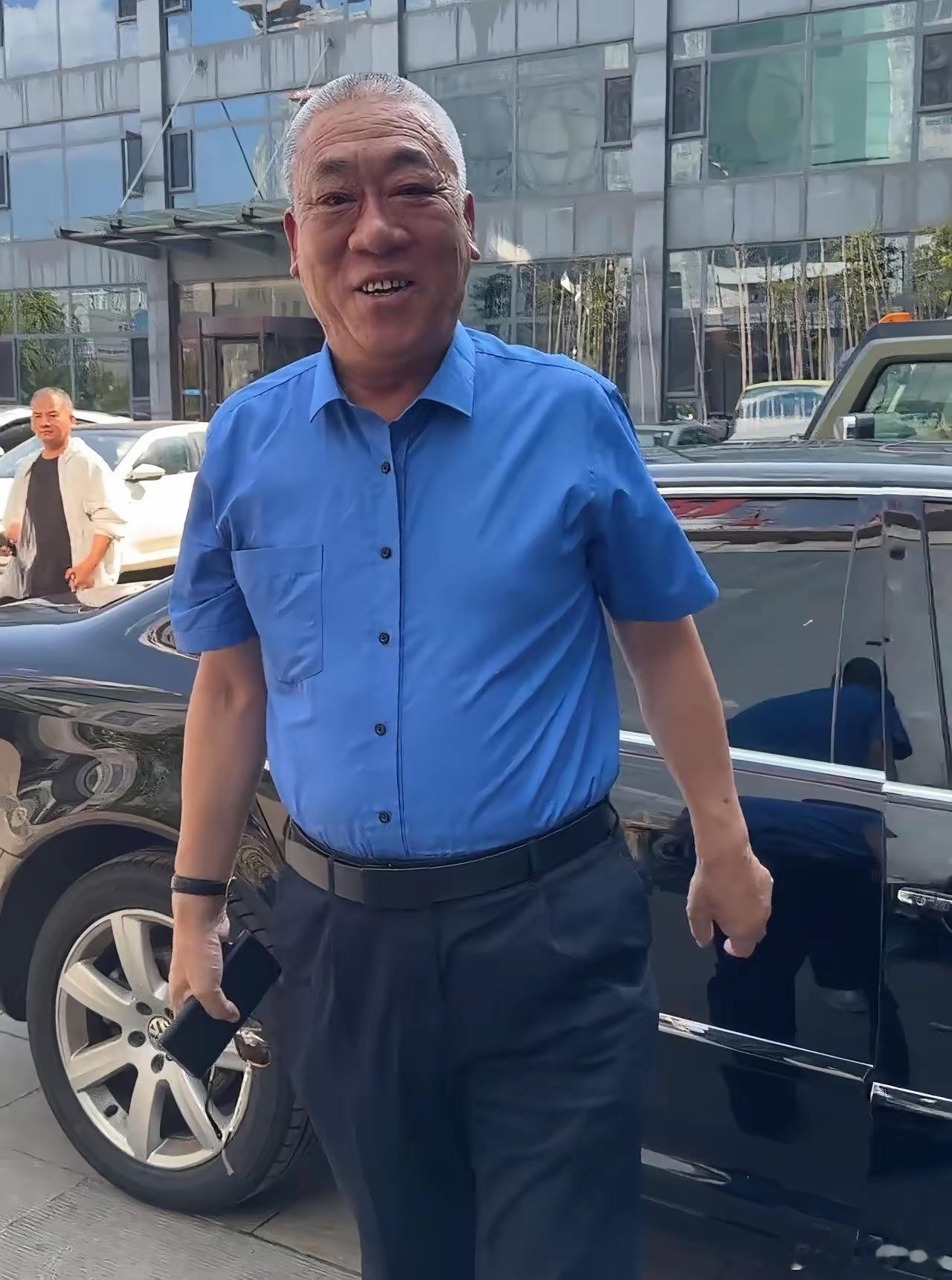 其实河南矿山集团的基本工资并不是特别高，其内部一司机道出实情。他说：我们公司的基