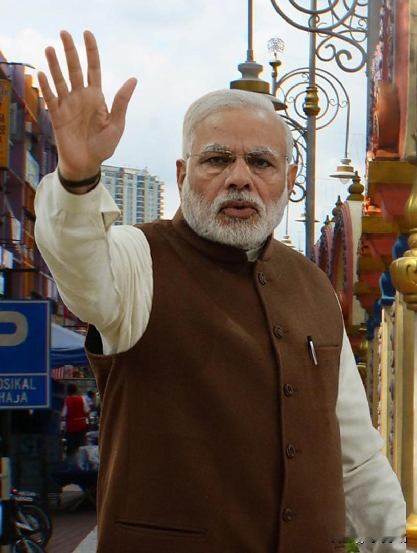 印度公然放出豪言：“要想赶超中国，别再纠结五代机、六代机，直接跳过现有赛道，自主