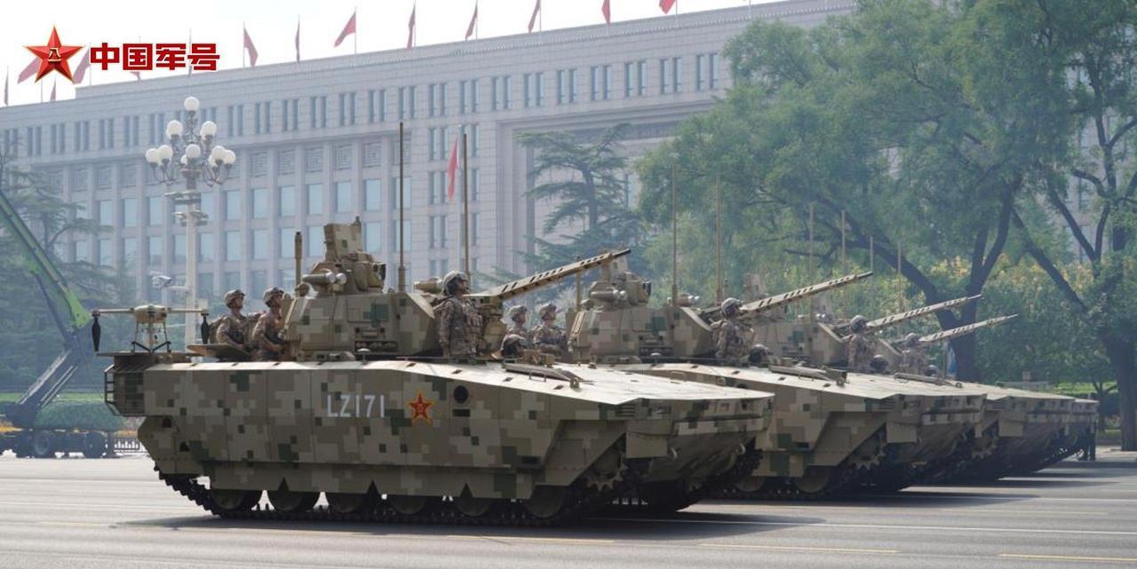100式支援战车在陆军如何配置？首先要搞清楚的是，100式支援战车不是步战车，