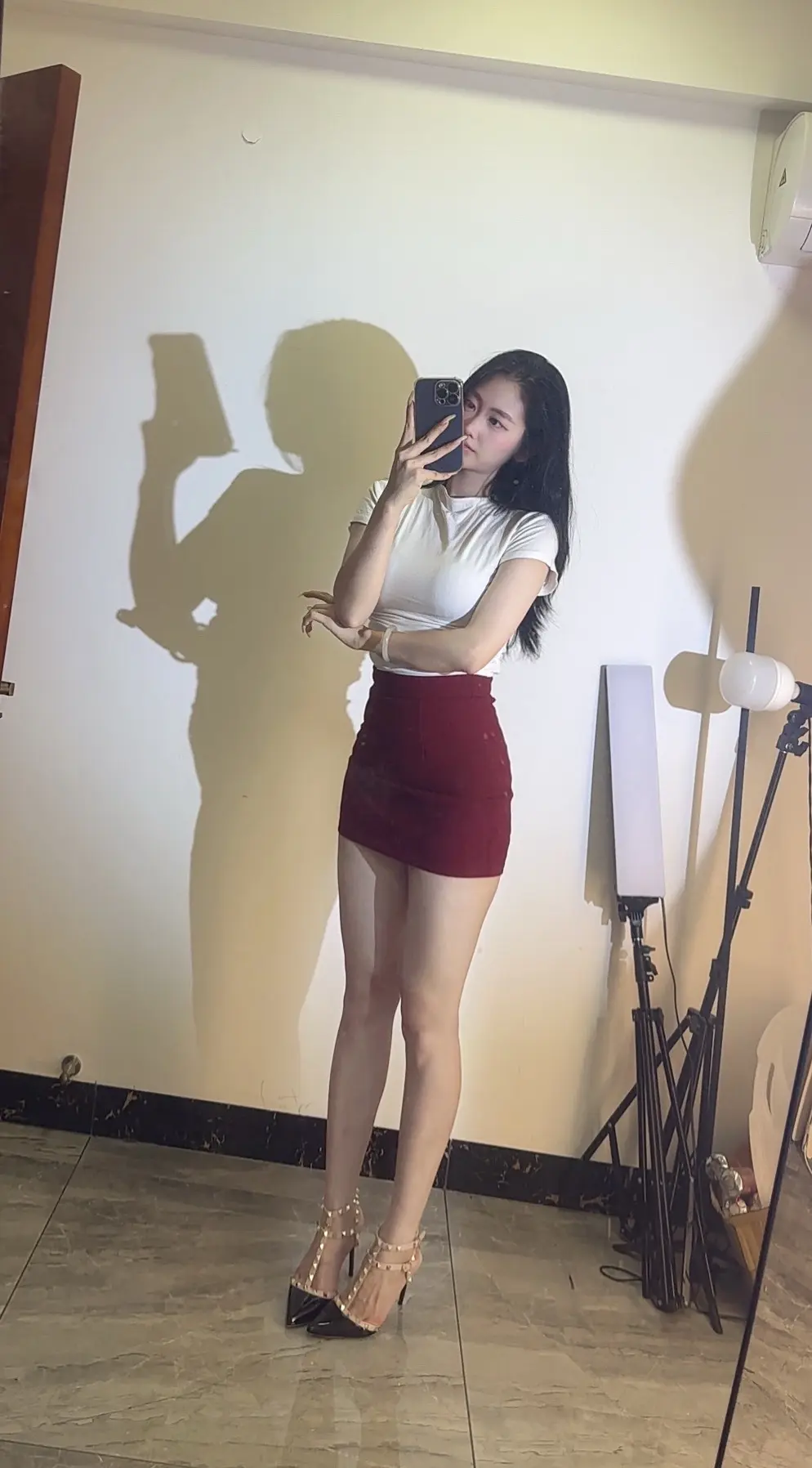 早上和你说了 我是最好的 老是不信 结果转一圈回来 当狗都要排队了