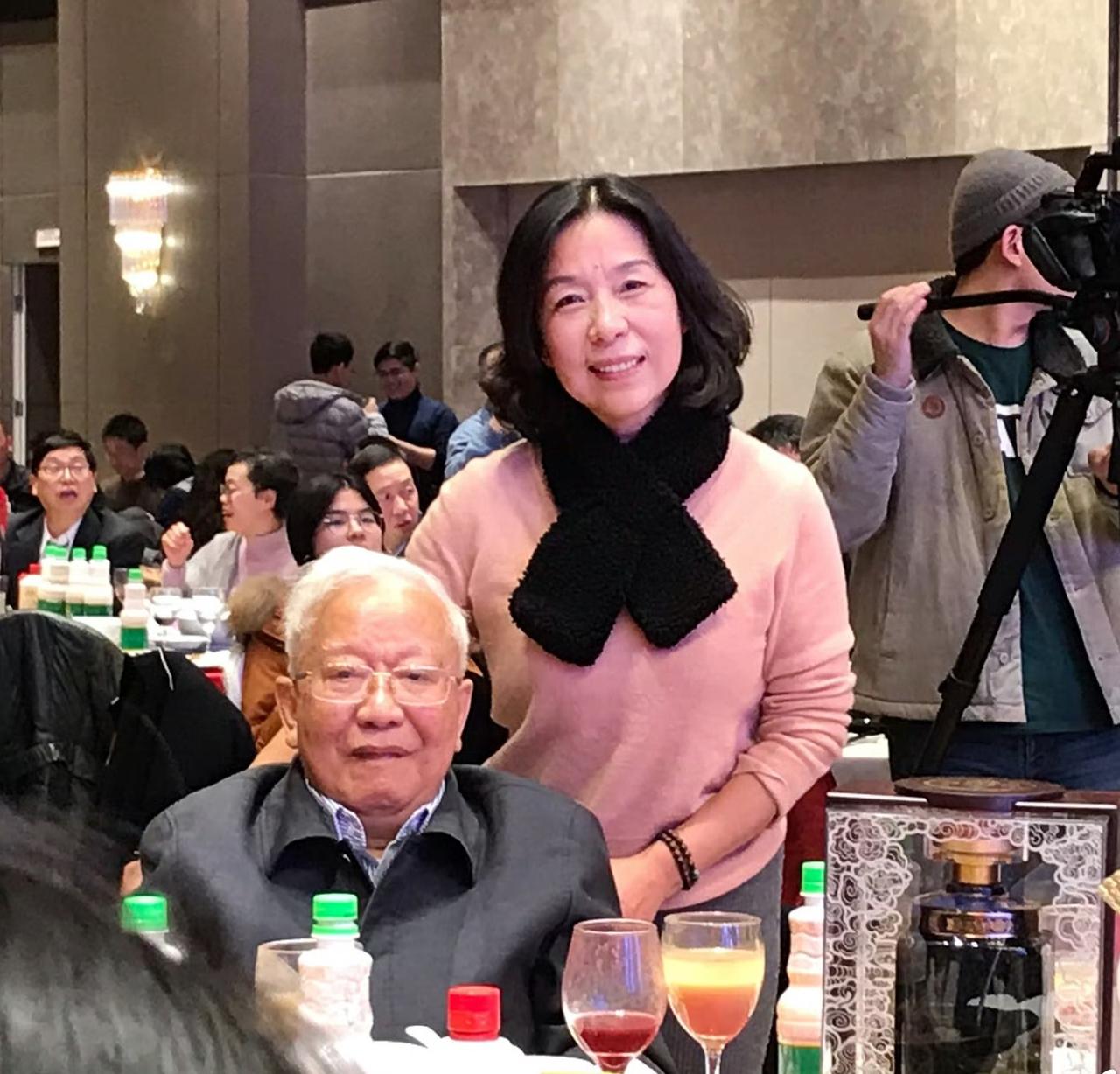 胡福明晚年露面，拒签污蔑文件，他后悔了吗？2020年，八十五岁的胡福明出现在北